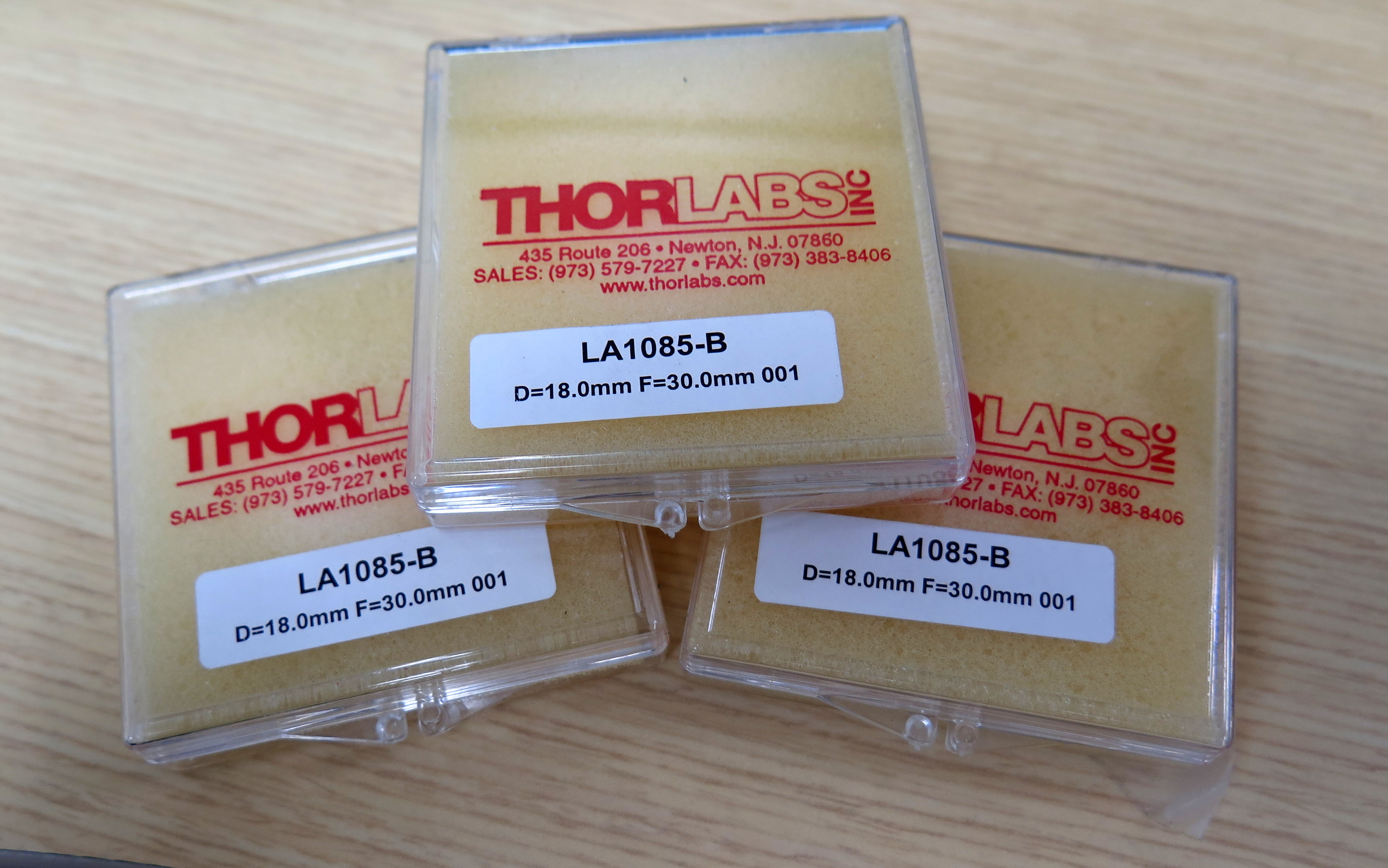 Thorlabs LA1085-B Plano-Convex Lens LOT - Lenses - BMI Surplus